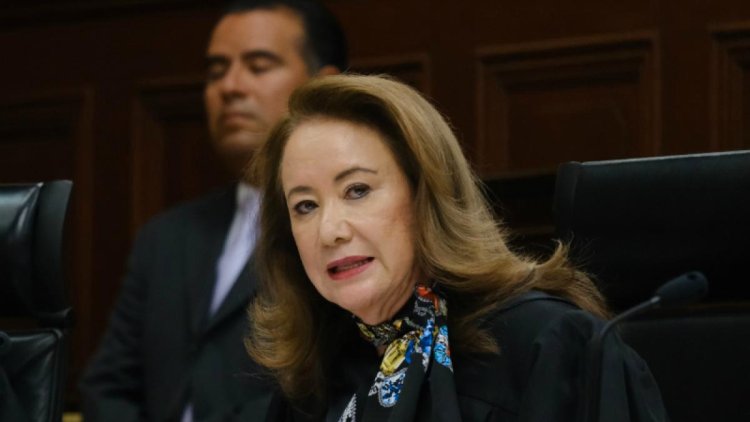 UNAM indagará presunto plagio de tesis por ministra Yasmín Esquivel