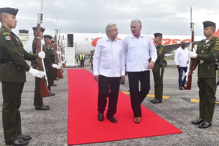 AMLO recibe al presidente de Cuba, Miguel Díaz-Canel en Campeche