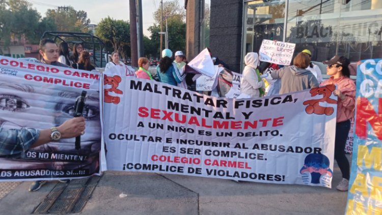 Bloqueo en Calzada de Hueso; exigen castigo a responsables de presunto abuso infantil
