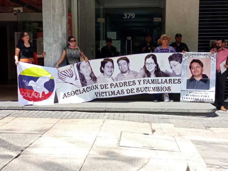Integrantes de la SPFVSE piden justicia por los cuatro estudiantes mexicanos masacrados por el Ejército Colombiano