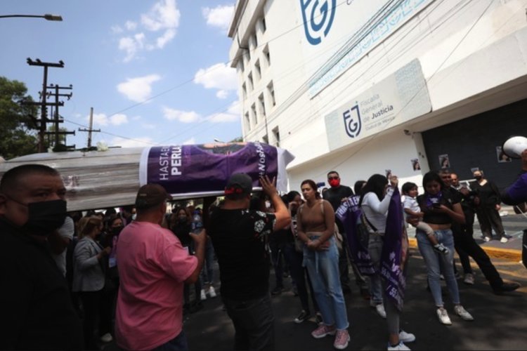 Familiares de Perla Cristal, exigen justicia a la fiscalía de la CDMX