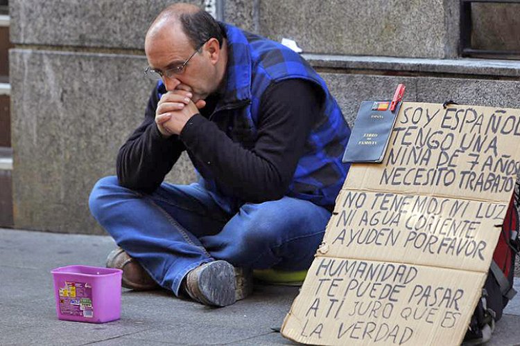 Más de un cuarto de la población de España en riesgo de pobreza, según reporte oficial