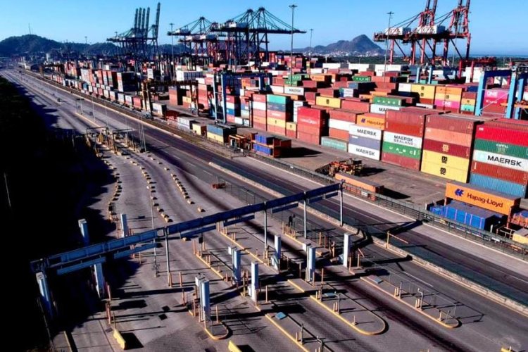 Pide operadora portuaria incrementar 37 mil metros cuadrados en el Puerto de Manzanillo