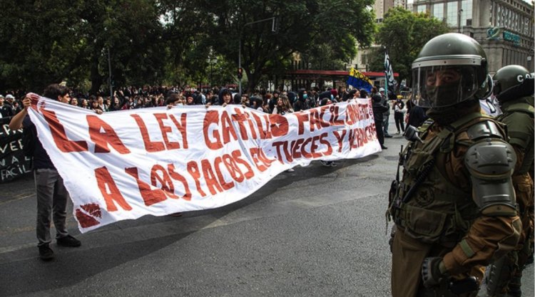 Estudiantes en Chile protestan contra nueva ley de seguridad