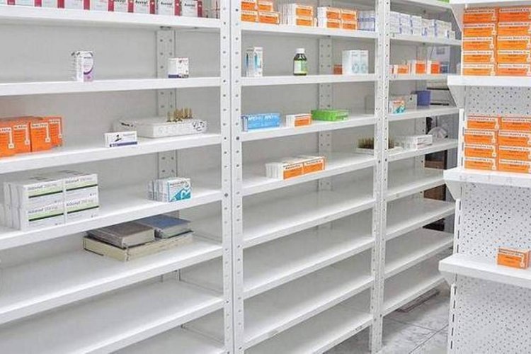 SLP sigue padeciendo la falta de abastecimiento de medicamentos: SSE