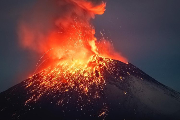Activan fase 3 por alerta volcánica en el Popocatépetl; suspenden clases en Tlaxcala, Puebla y Edomex