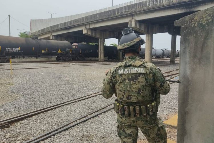 Presidente López Obrador ordenó a militares tomar ferrovía por desacuerdo con empresa