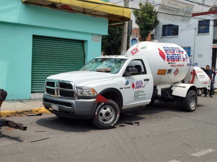 Gaseros se enfrentan a balazos en Ecatepec