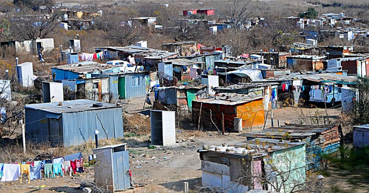 Planea gobierno estatal construir 8 mil viviendas en Cabo San Lucas