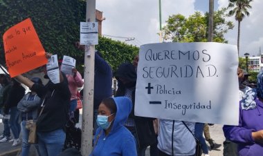 Cientos de ciudadanos exigen seguridad en Jagüey Blanco, Mixquihuala.