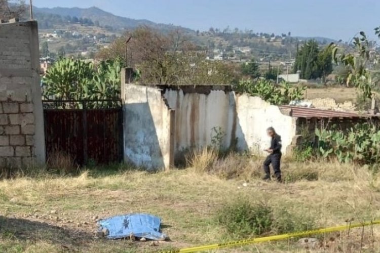 En Temascalcingo hallan cadáver de mujer con signos de violencia