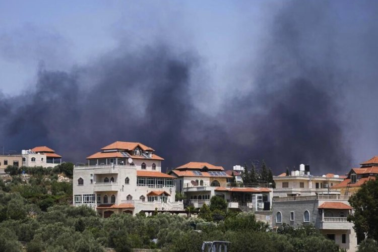Con ayuda del ejército, colonos israelíes atacan aldea palestina