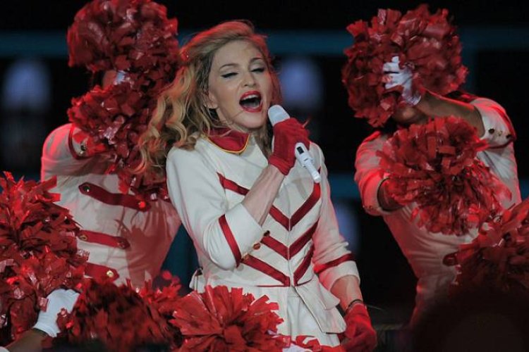 Madonna suspende gira mundial por problemas de salud; se encuentra hospitalizada