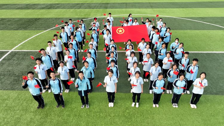 Liga de la Juventud Comunista de China, la organización estudiantil más grande del mundo