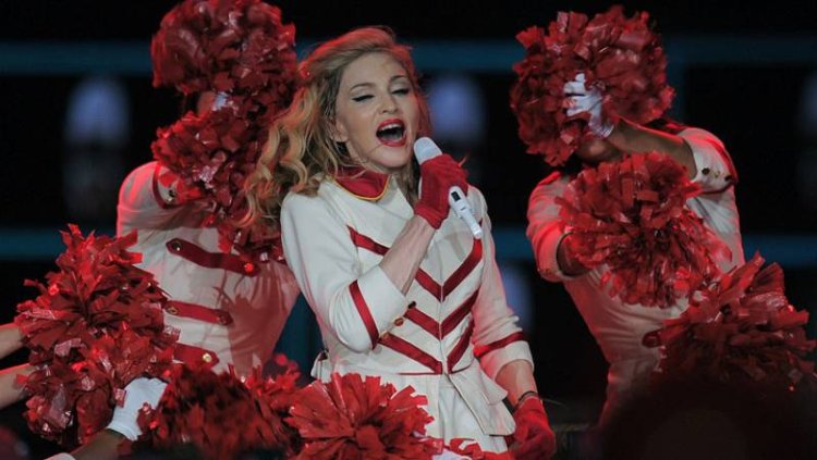 Madonna suspende gira mundial por problemas de salud; se encuentra hospitalizada