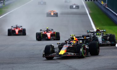Checo Pérez sin puntos en Sprint del Gran Premio de Bélgica