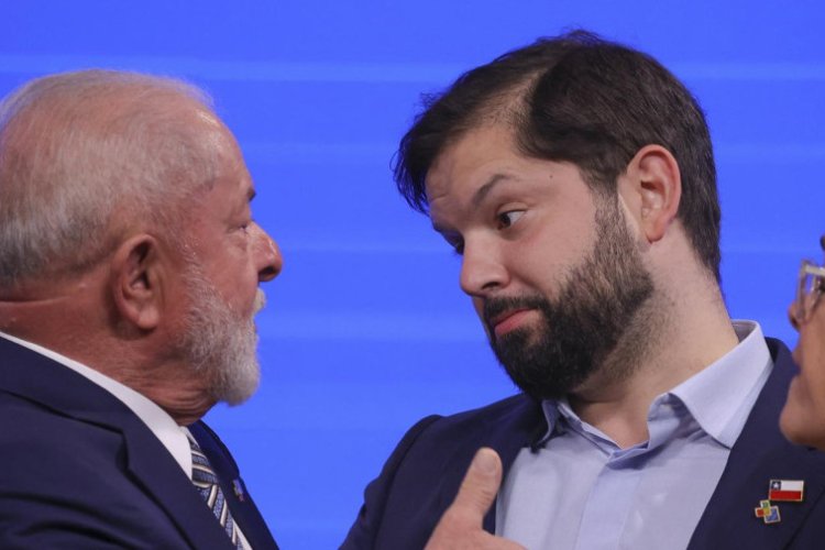 Cruzan declaraciones Boric y Lula por caso Ucrania en foro mundial