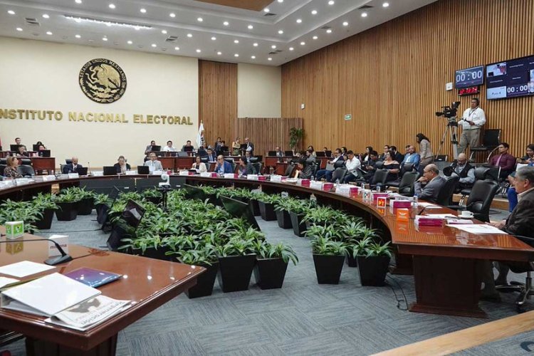 Propone INE tope de 34 millones para ‘procesos’ de Morena y oposición