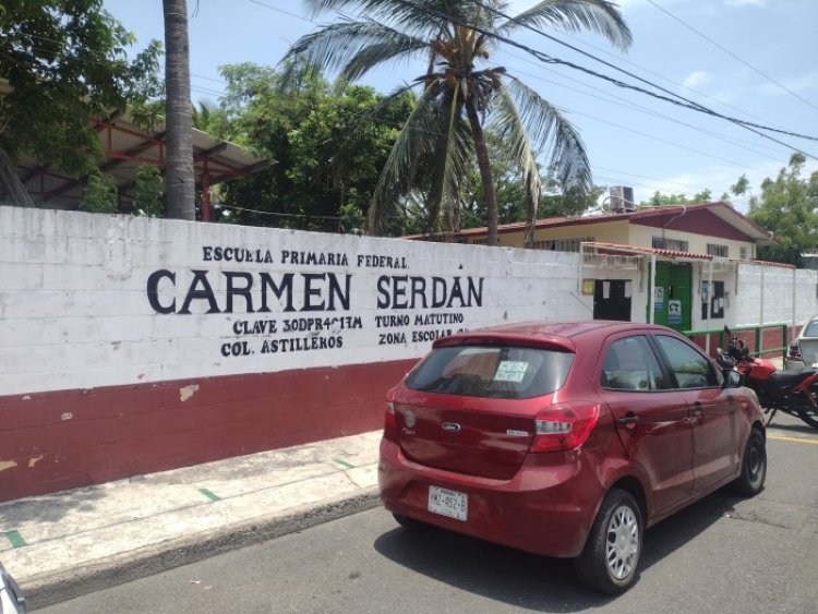 Inseguridad en Veracruz escala, ahora asaltan escuelas con personal y alumnos en clase.