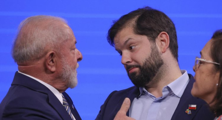 Cruzan declaraciones Boric y Lula por caso Ucrania en foro mundial