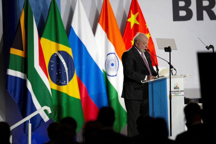 Los BRICS ya superan al G7 y responden por el 32 por ciento del PIB global, dice Lula en Sudáfrica