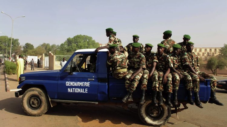 La junta militar de Níger acusa a Francia de atacar su Guardia Nacional y violar su espacio aéreo