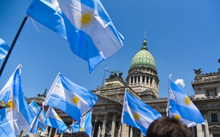 Opinión: El suicidio de la “izquierda” y el renacer de la ultraderecha en Argentina y América Latina