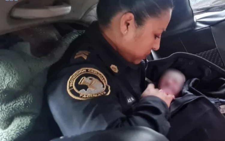 Mujer da a luz a bebé a bordo de su vehículo en la alcaldía Miguel Hidalgo