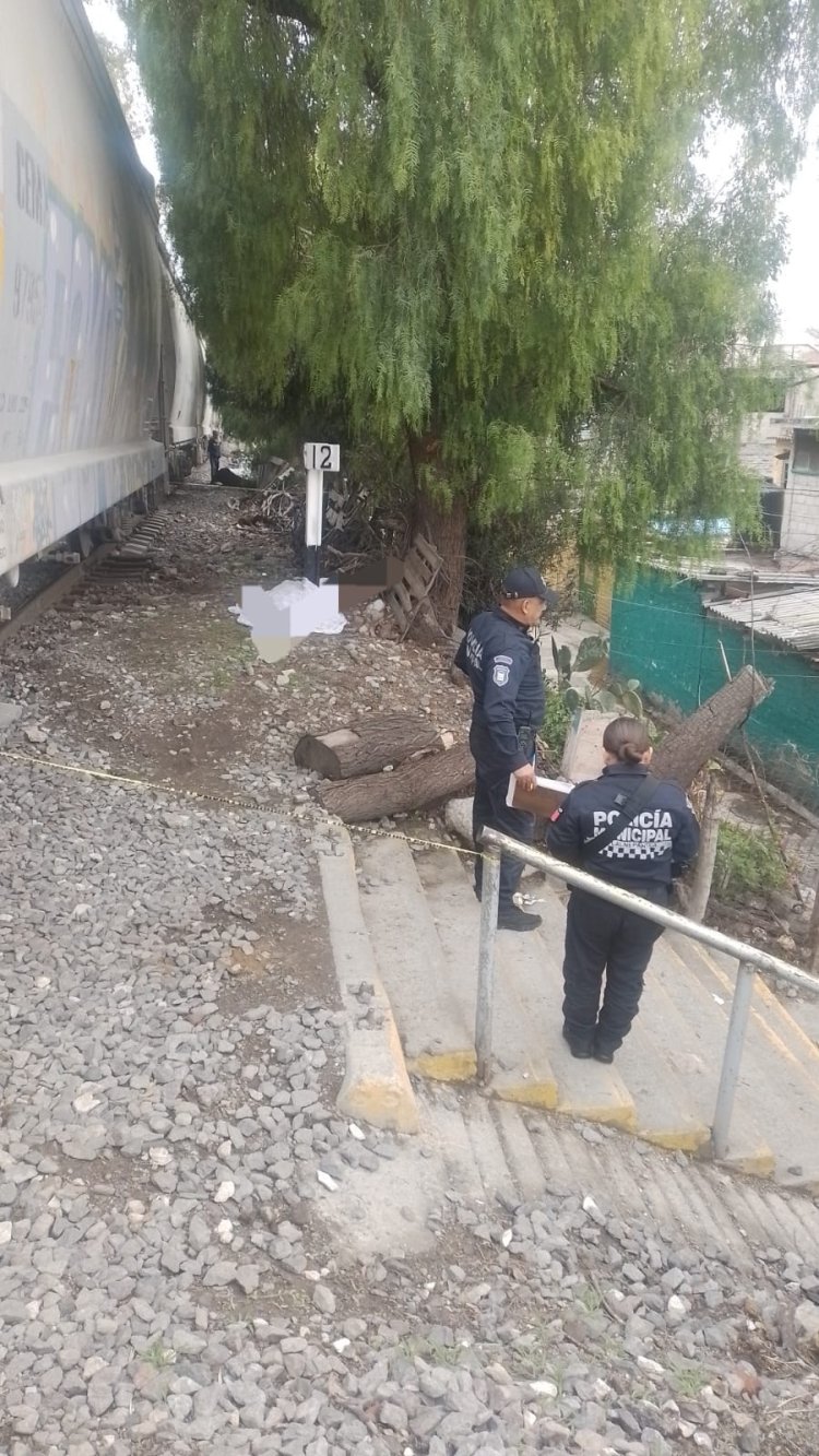 Muere mujer atropellada por el tren en Tlalnepantla, Edomex