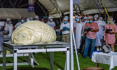 Chiapas rompe Récord Guinness con la bola de queso de hebra más grande del mundo