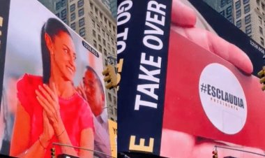 Oposición acusa actos anticipados de campaña, por espectacular en Times Square de Sheinbaum en EEUU