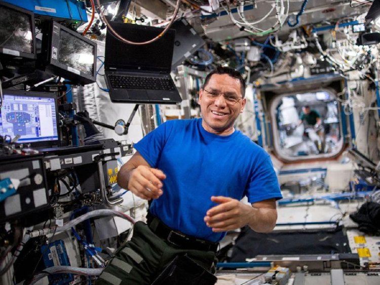Astronauta supera nuevo récord en permanencia en el espacio