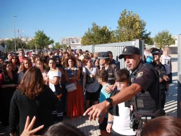 En Andalucía, España, un alumno de secundaría apuñaló a cinco personas