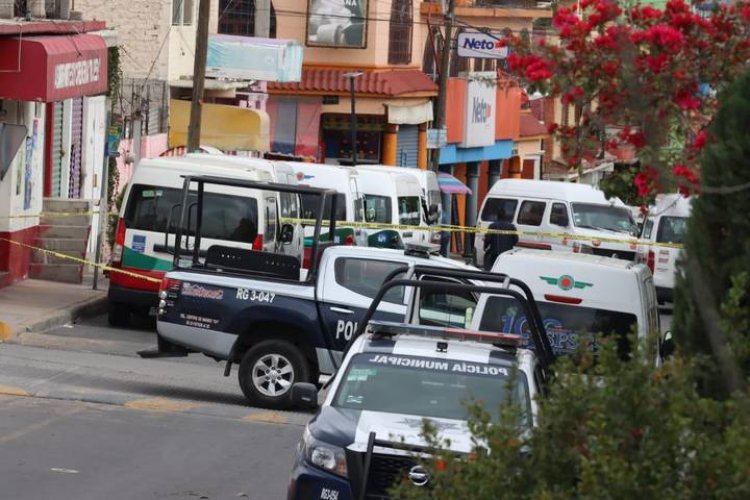Asesinan a conductor de combi tras presunto asalto en Ecatepec, Edomex