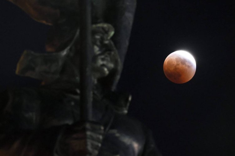 Este sábado podrá verse eclipse lunar parcial gran parte del continente americano