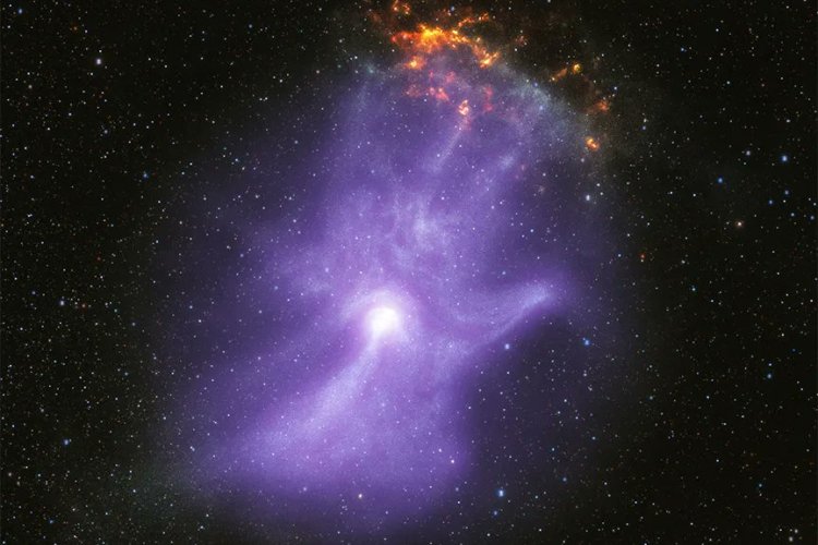 Telescopio espacial Chandra detectó nebulosa en forma de mano esquelética
