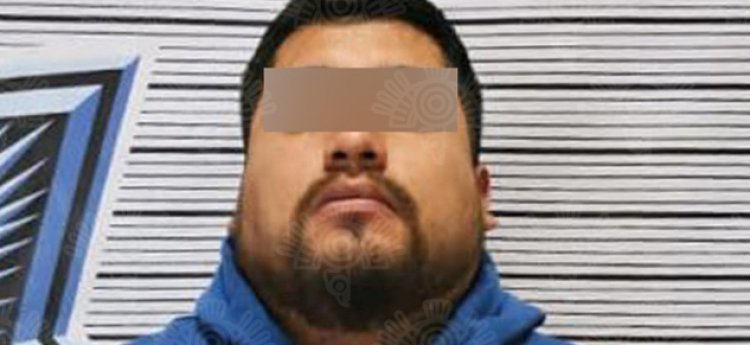 Es detenido líder criminal que extorsionaba a comerciantes en mercados de Puebla