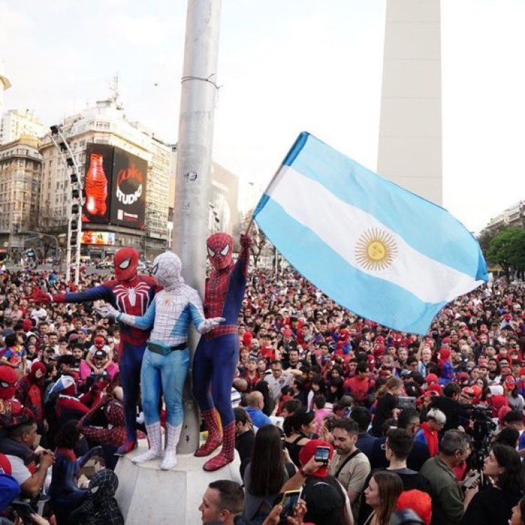 Cientos de Spider-Man’s se reúnen y rompen récord en Argentina