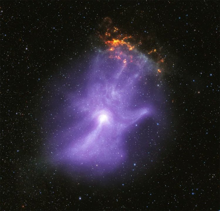 Telescopio espacial Chandra detectó nebulosa en forma de mano esquelética