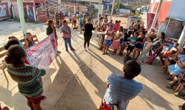 Antorchistas instalan comedores comunitarios en Coyuca de Benítez en apoyo a afectados por Otis