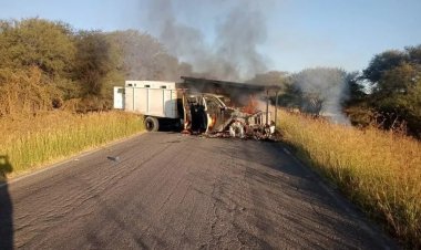 Reportan ataque armado contra Militares y bloqueos en Teocaltiche, Jalisco