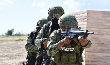 Despliegan Fuerzas Armadas por tierra y aire en Culiacán