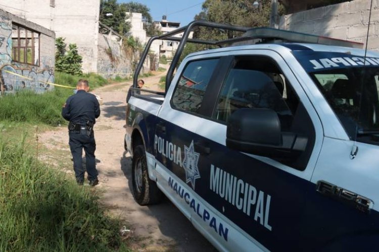 Abandonan dos cadáveres encobijados en Naucalpan, Estado de México