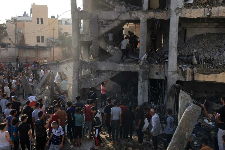 Al menos 12 muertos y más de 50 heridos en nuevo ataque israelí a escuela en Gaza