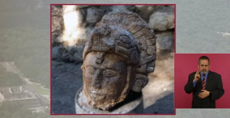 Encuentran en Chichen Itzá gran cabeza con tocado de serpiente