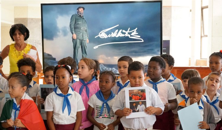 Rinden honores a Fidel Castro en Cuba