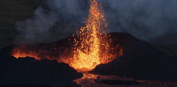 Disminuye la amenaza por volcán en Islandia, pero los sismos continúan