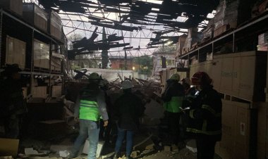 Mueren dos personas en explosión en la alcaldía Azcapotzalco, CDMX