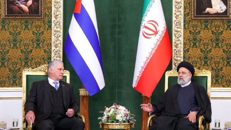 Se reúnen los presidentes de Cuba e Irán y acuerdan cooperación