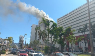 Se registra incendio en Hotel Emporio de Acapulco